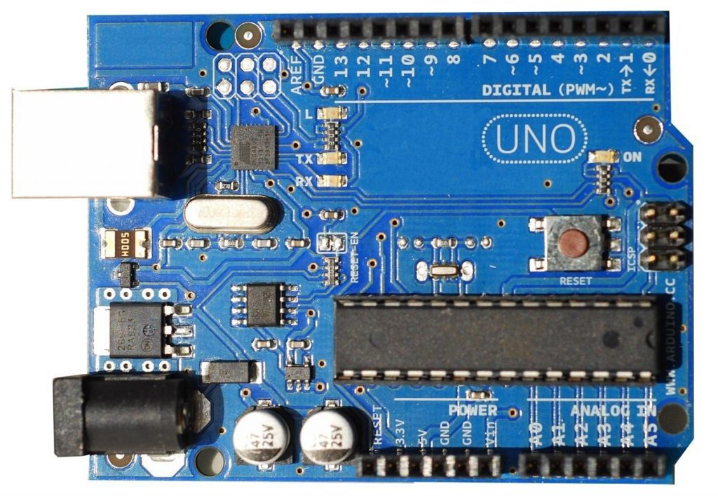 Programmable board compatible with Arduino | Electronics in Touch Co.